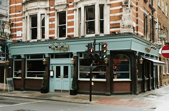 Castle Pubs - The Angel
