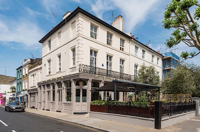 Castle Pubs - The Devonshire Arms