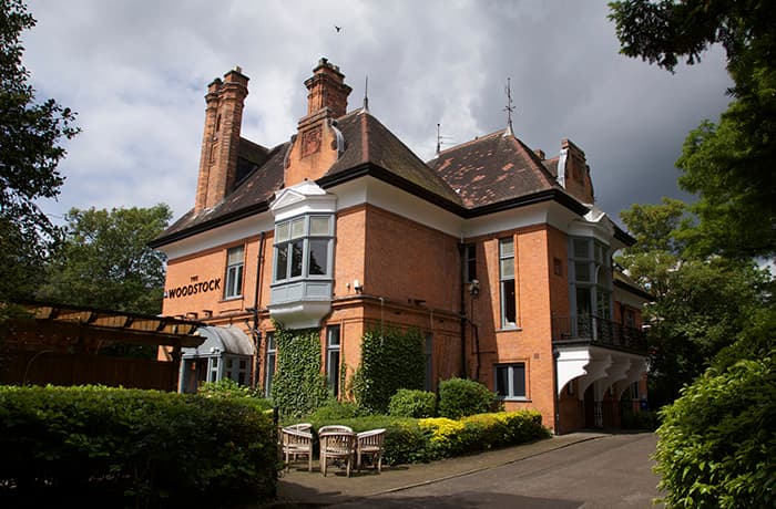 Castle Pubs - The Woodstock