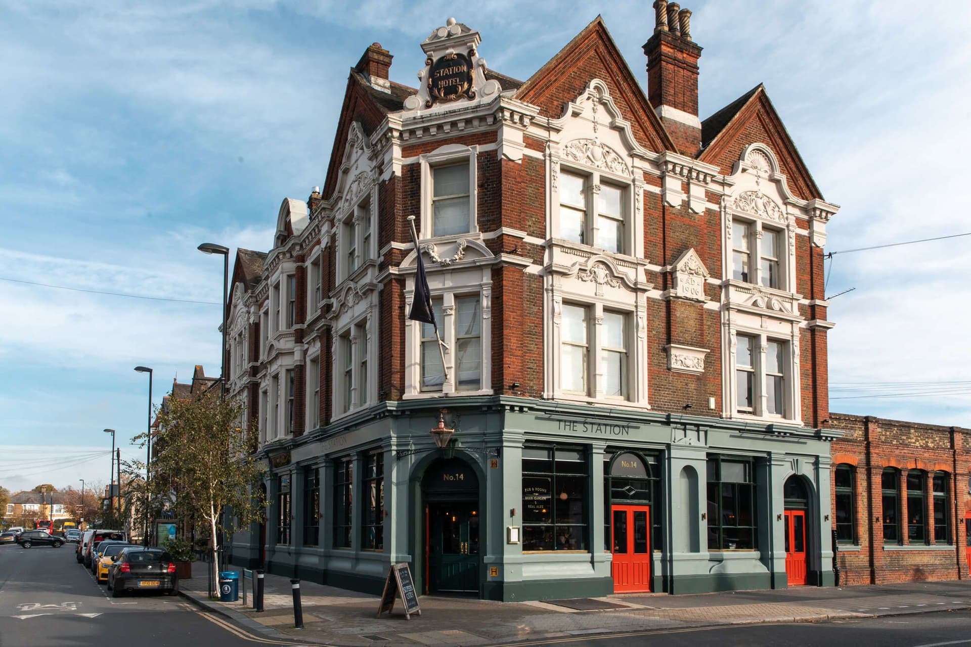 Station Hotel