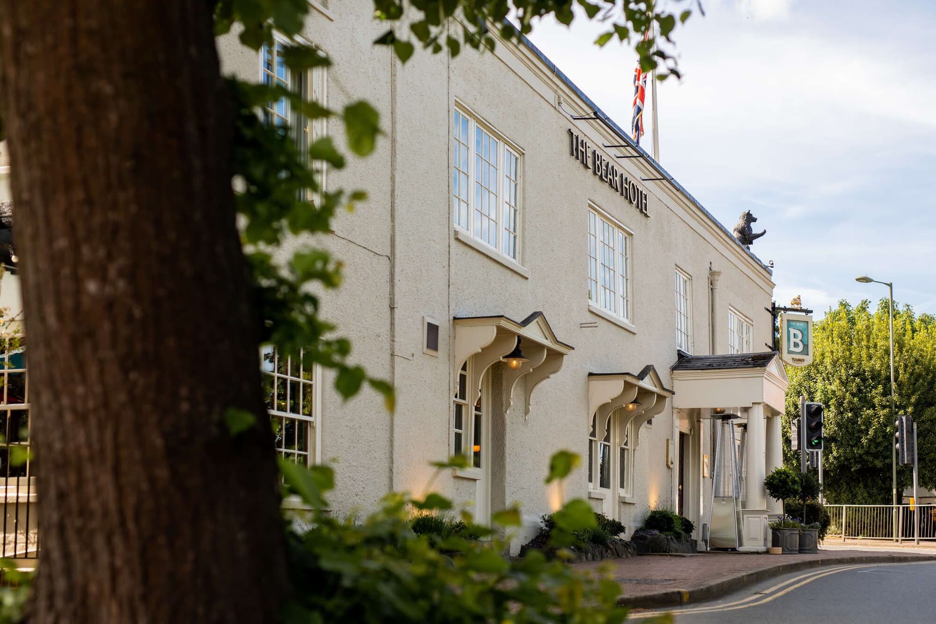 Bear, Esher