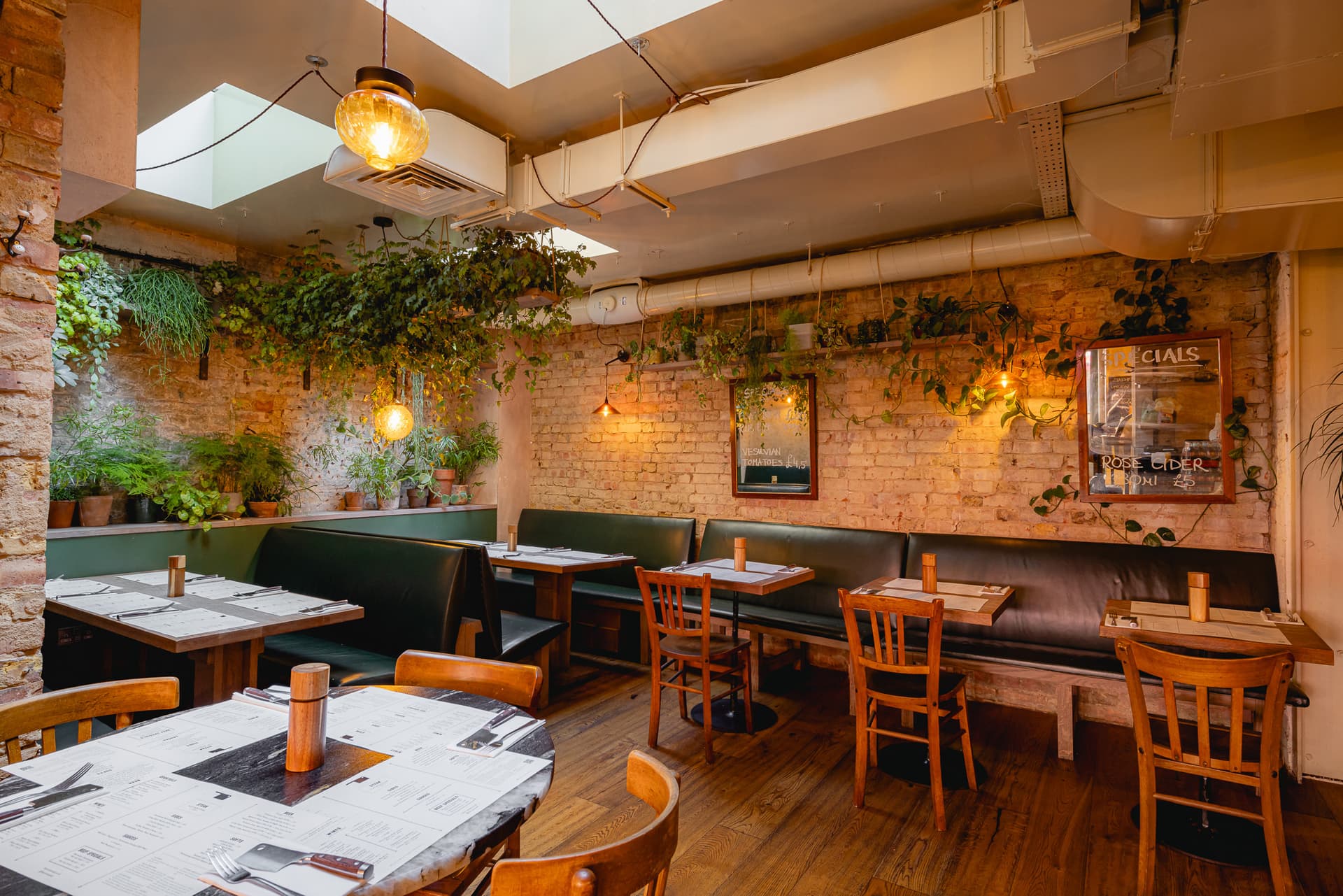 Flat Iron - Marylebone