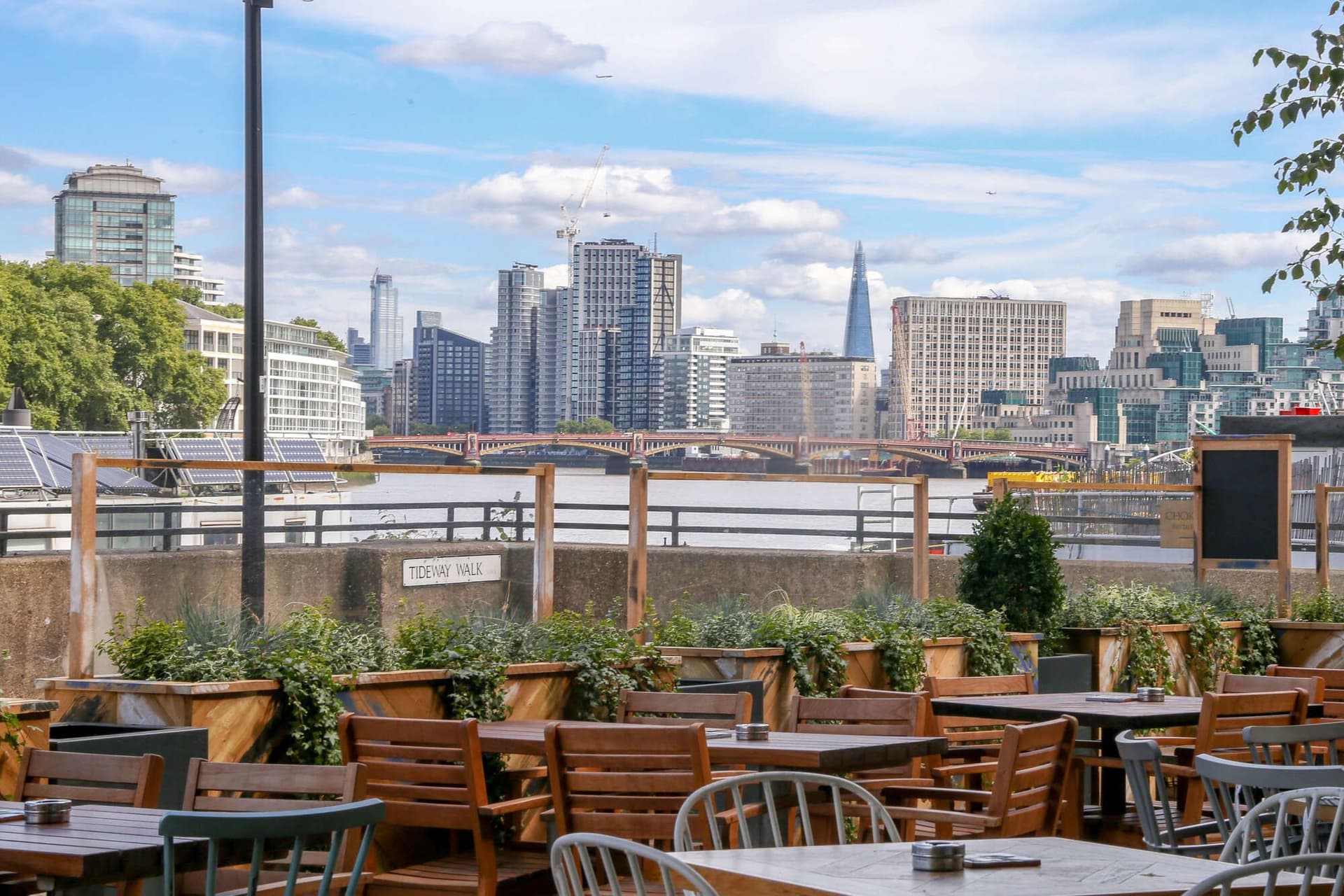 Nine Elms Tavern