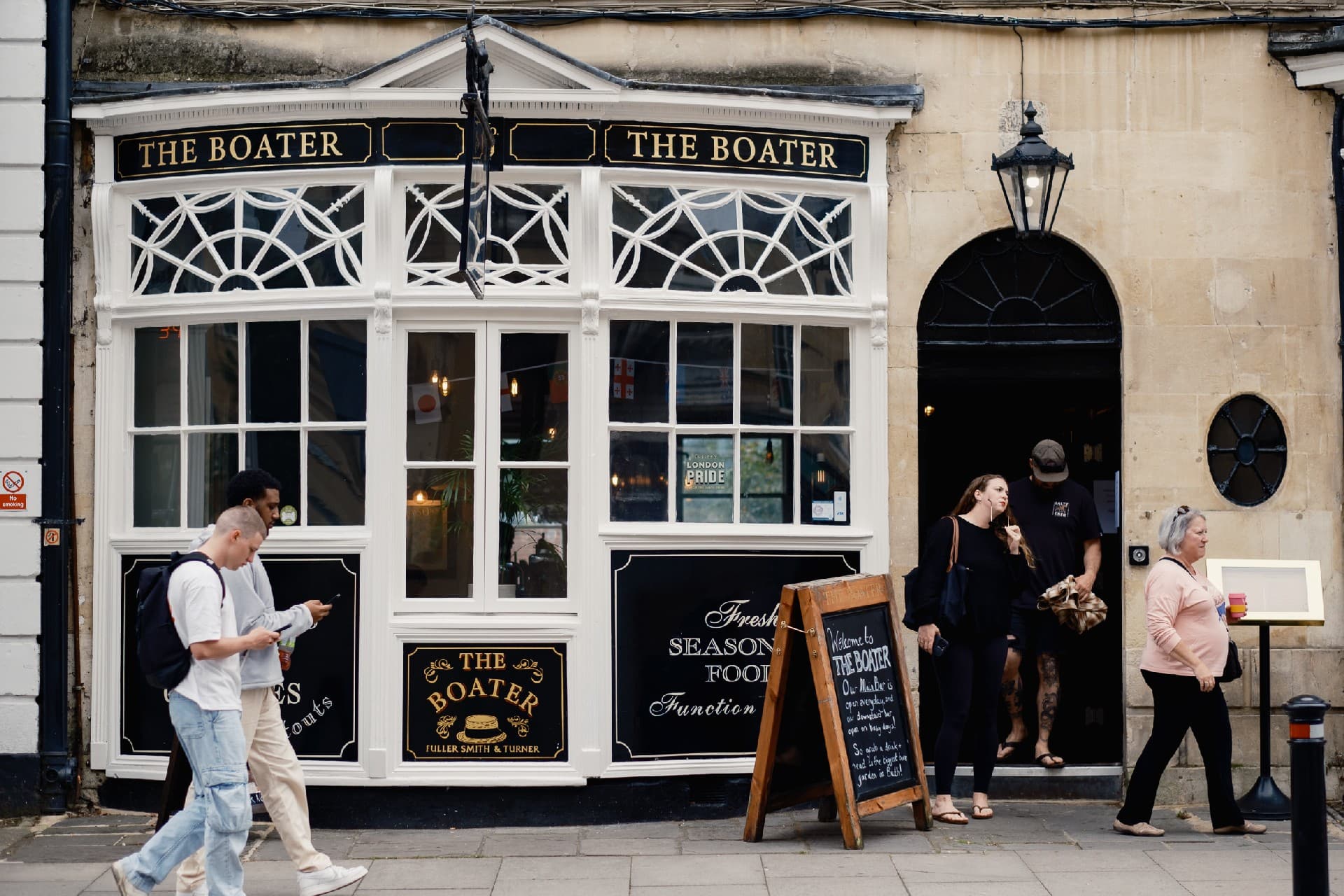 The Boater, Bath