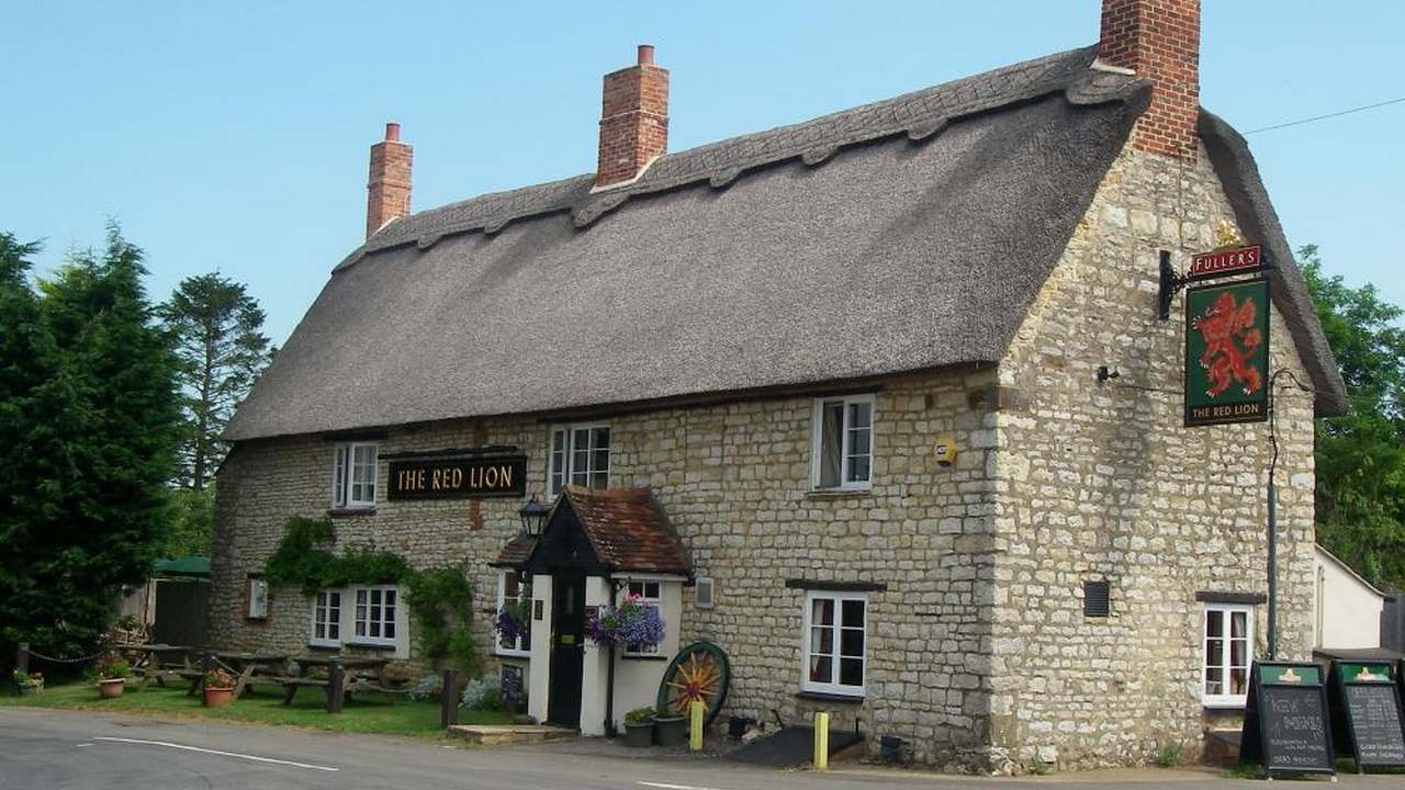 The Red Lion, Little Tingewick