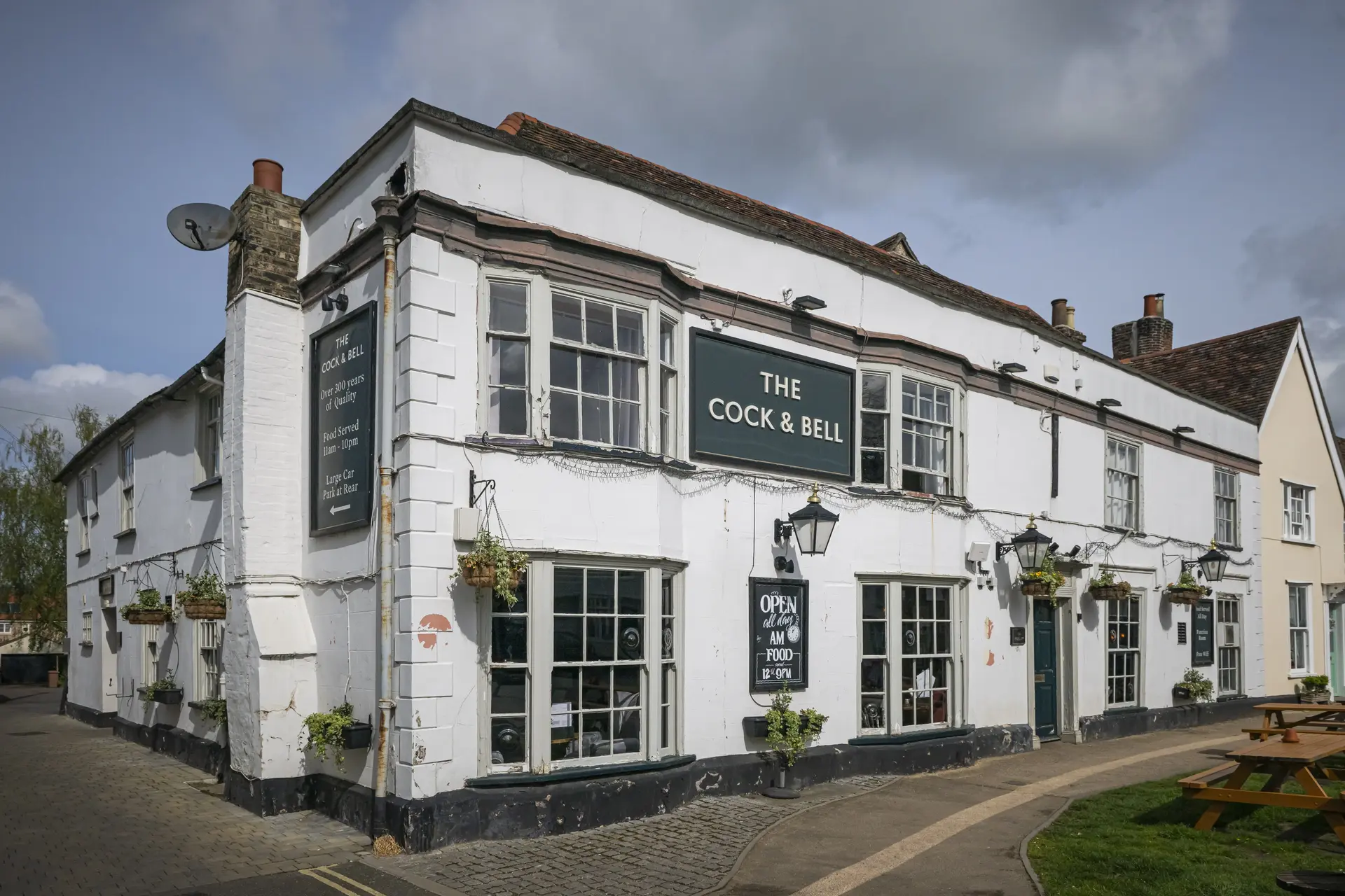 Cock & Bell