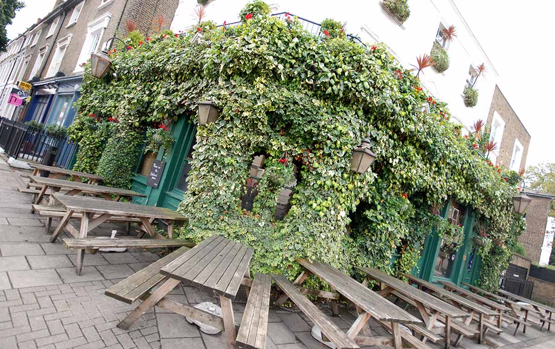 Hemingford Arms