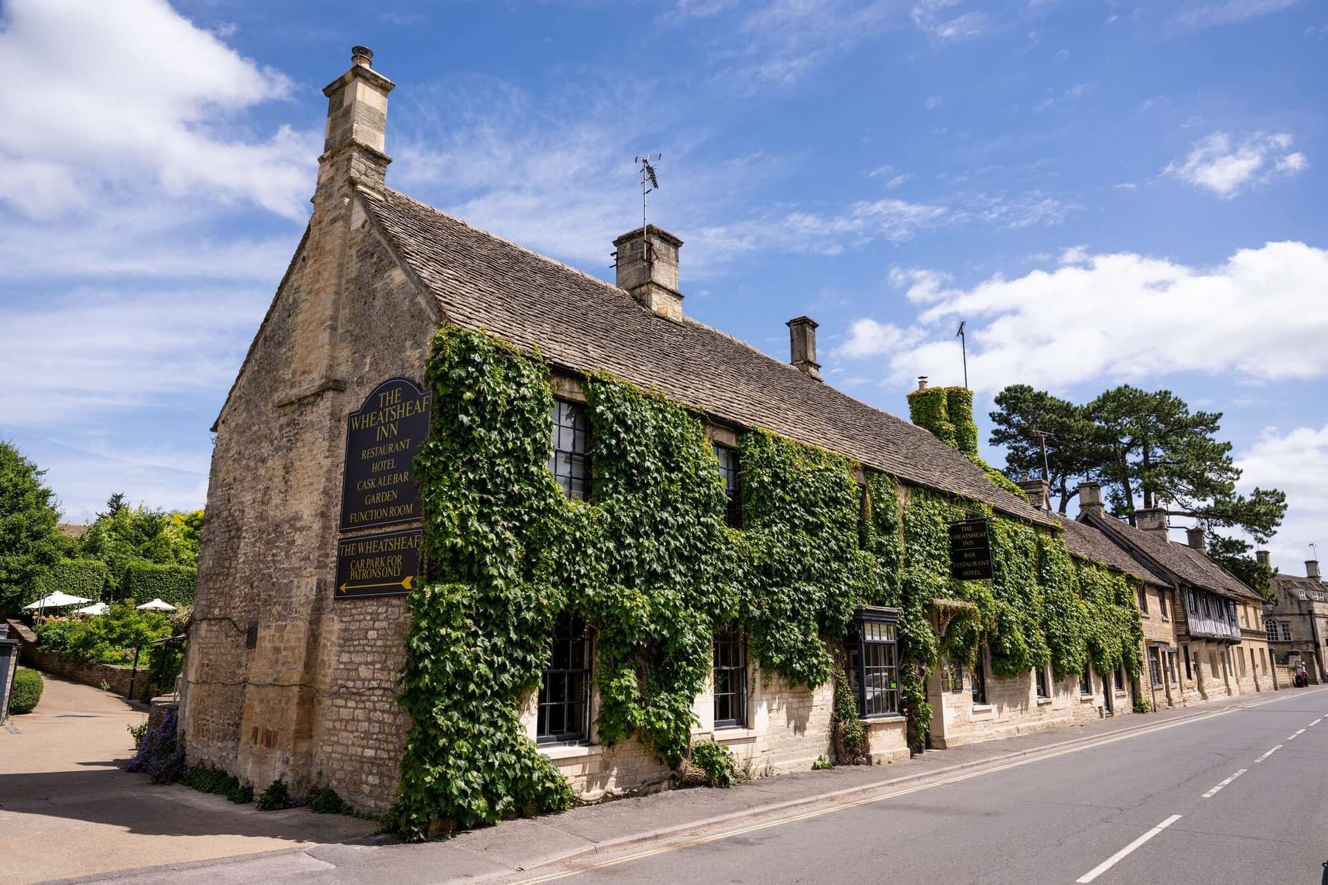 Wheatsheaf Inn