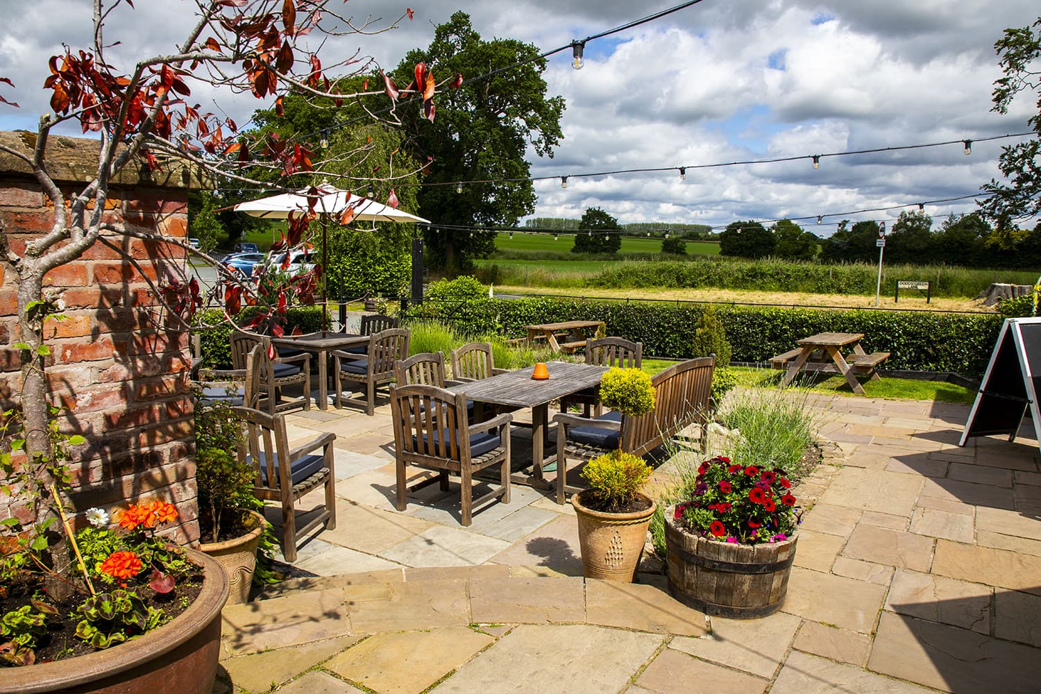 Brunning & Price - The Combermere Arms